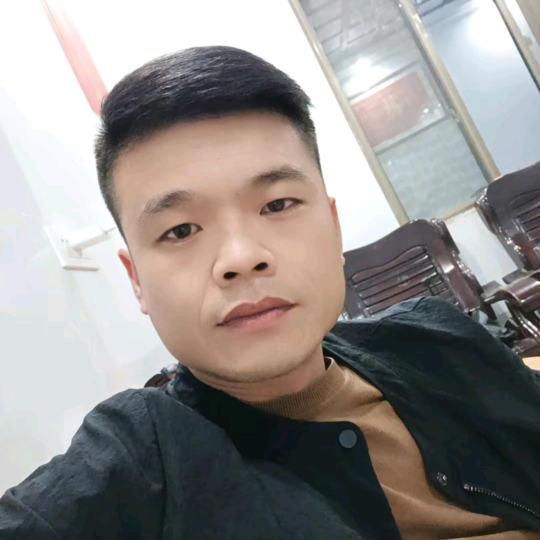 龙小文