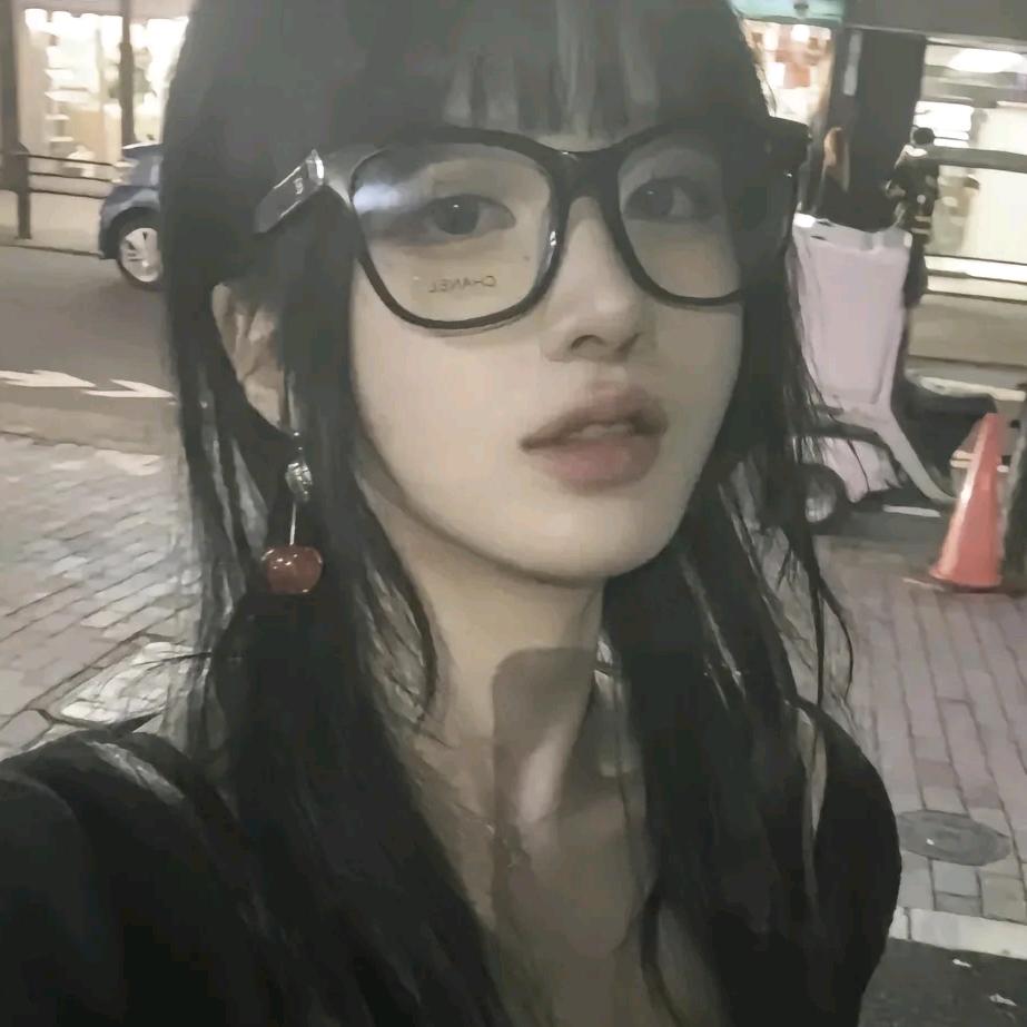 七七～