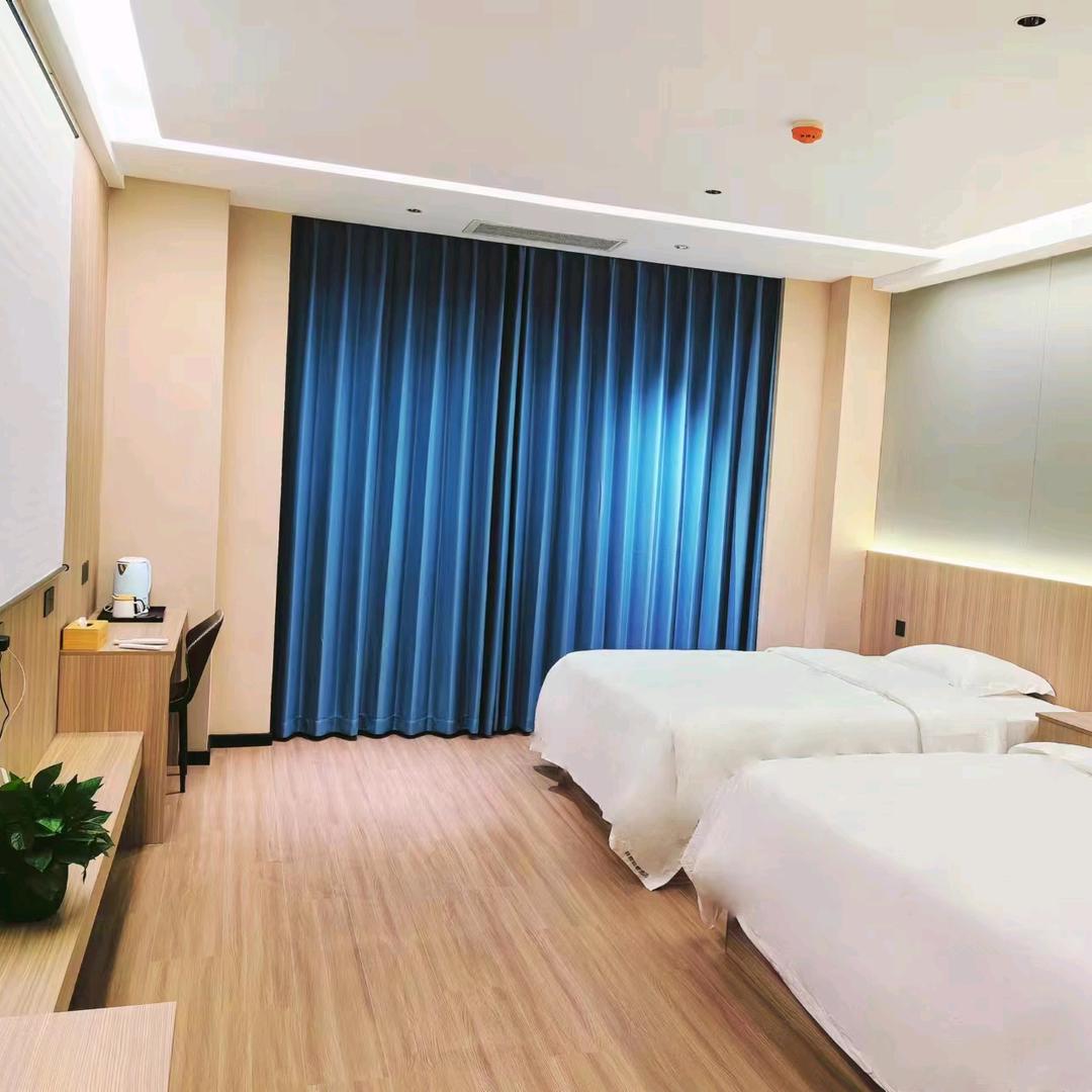 林鹿轻奢酒店(小店通达街地铁口店)宠粉号