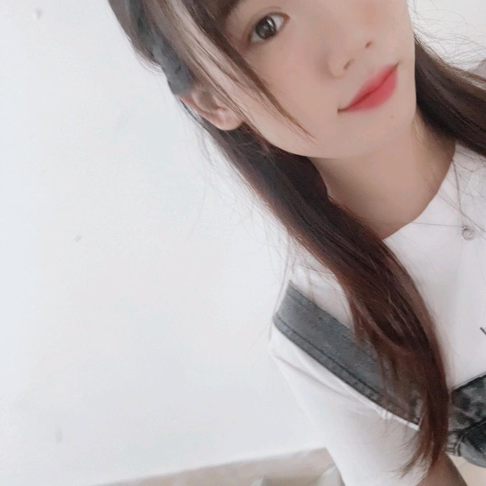 夏婷婷(●'◡'●)