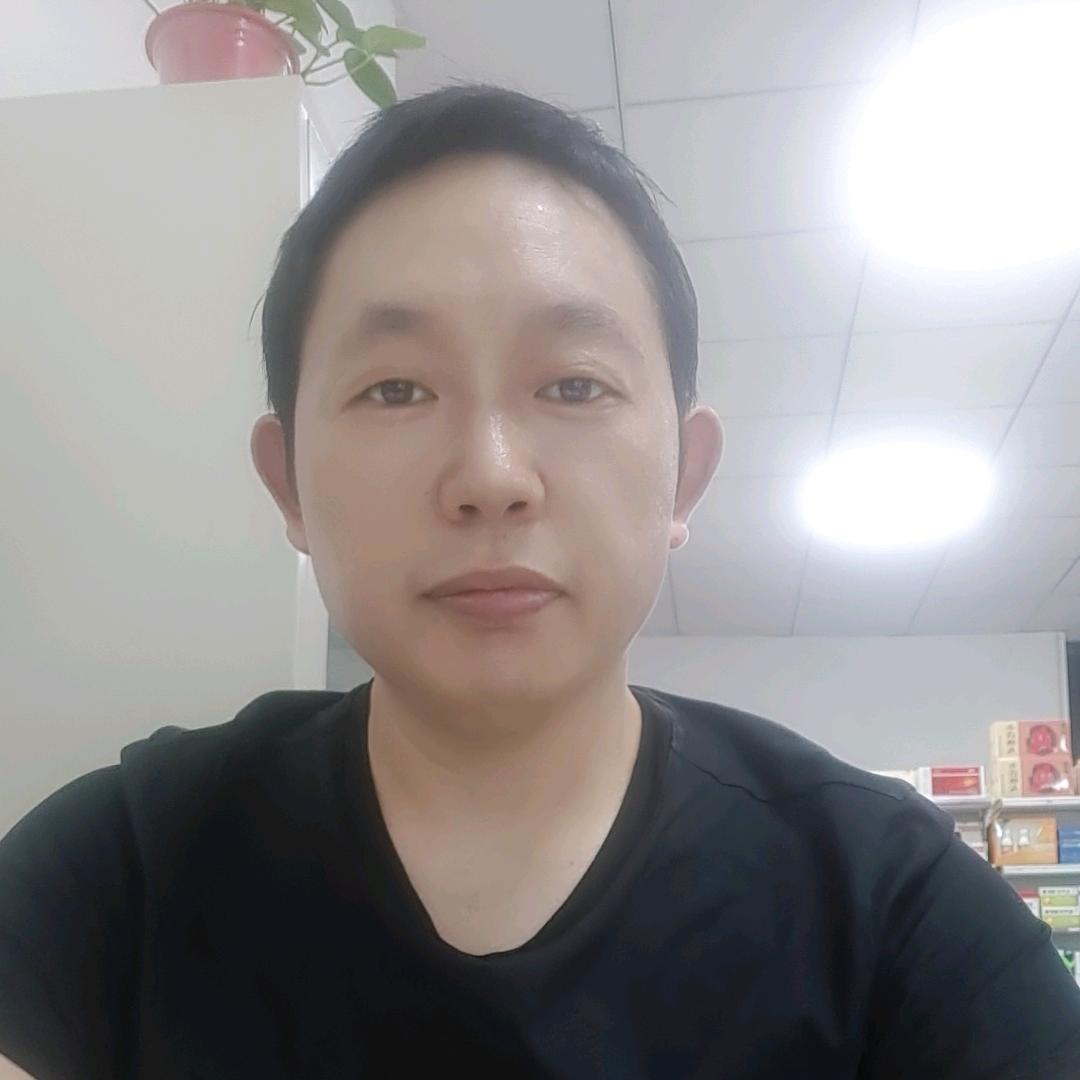 左手握着幸福