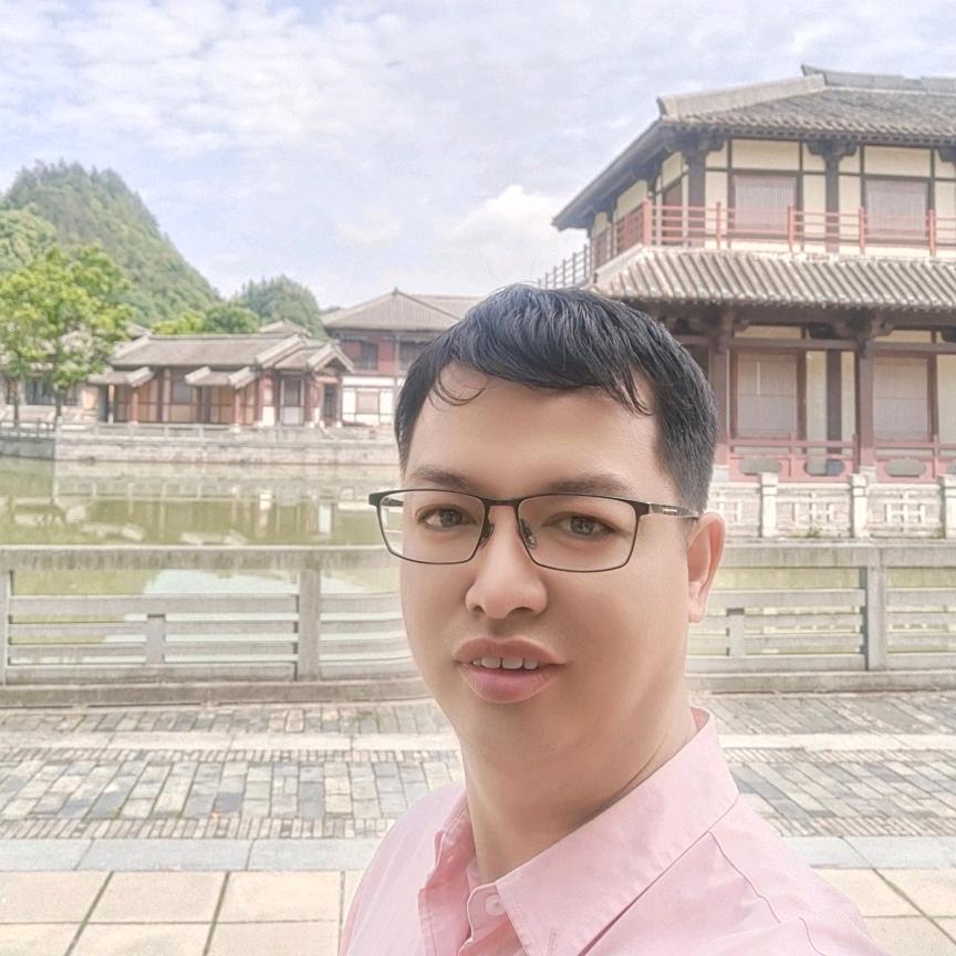 做广告的清同学