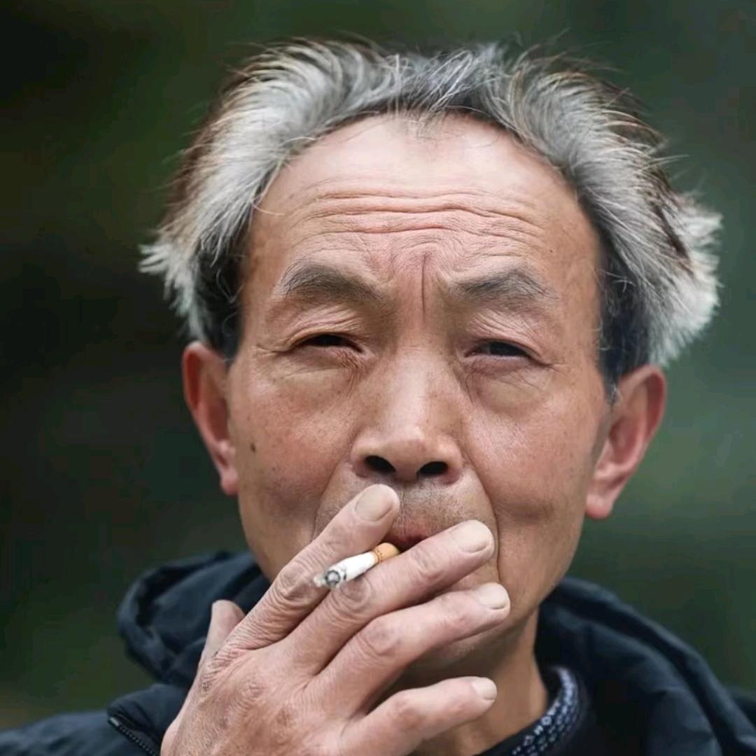 西咸昱投
