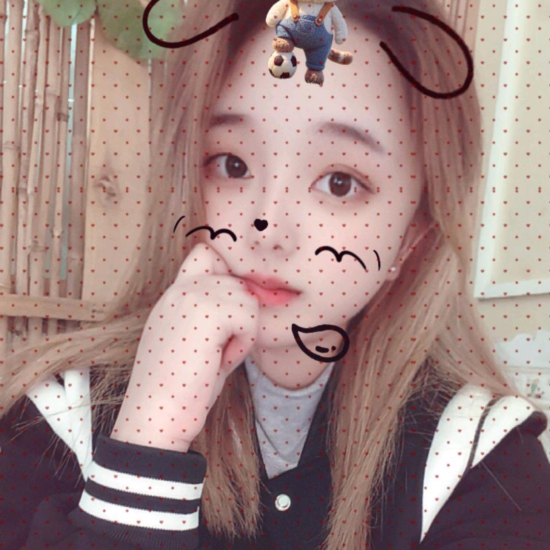 დ᭄听说糖💞很甜დ᭄