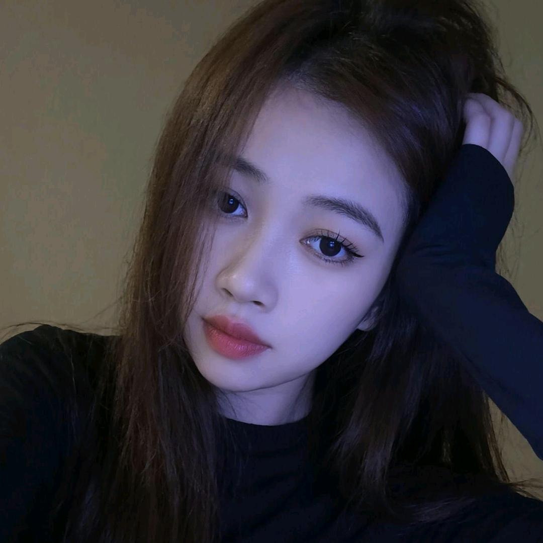 ঞ兜里໊🎶半颗糖🍬