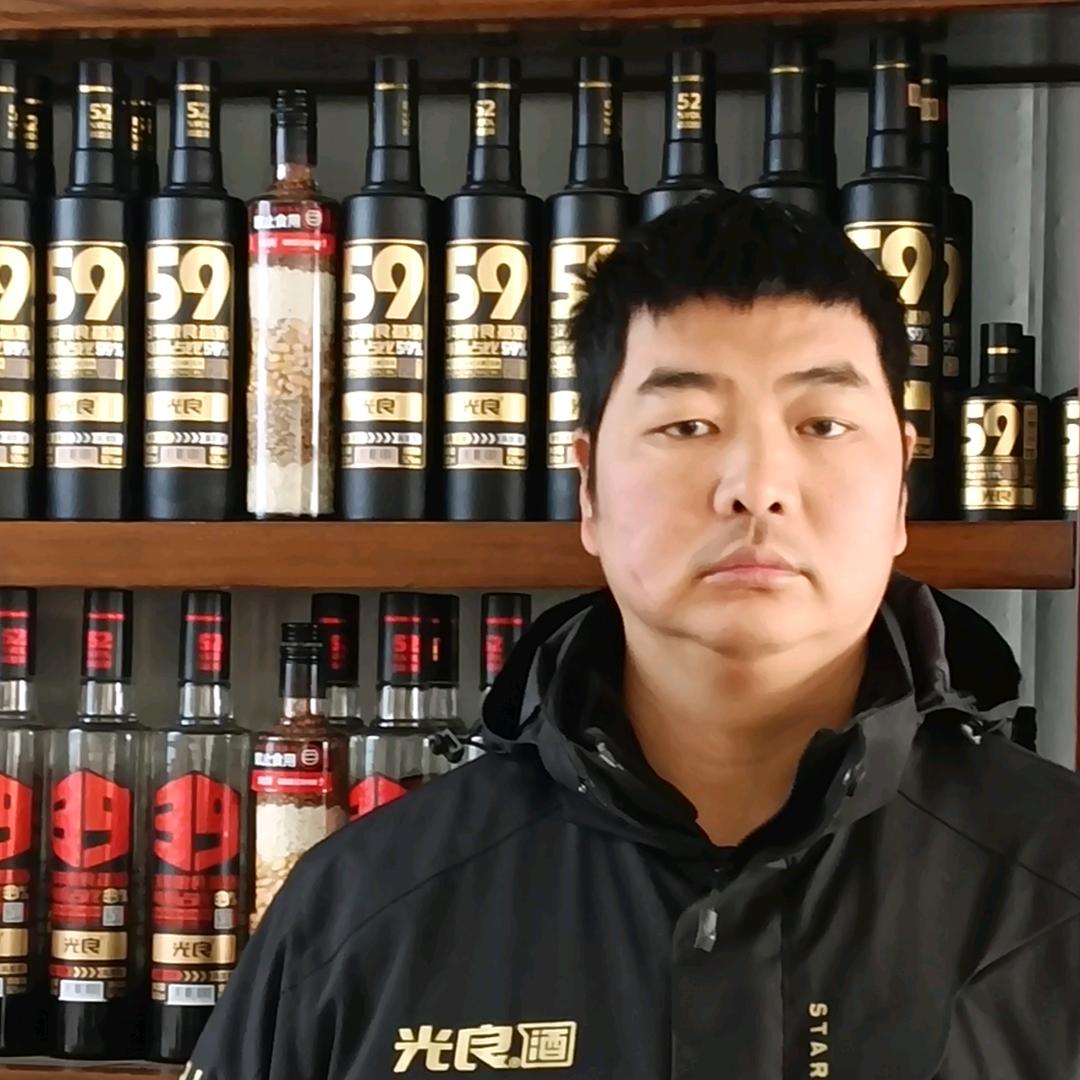 息县退伍小伙卖光良