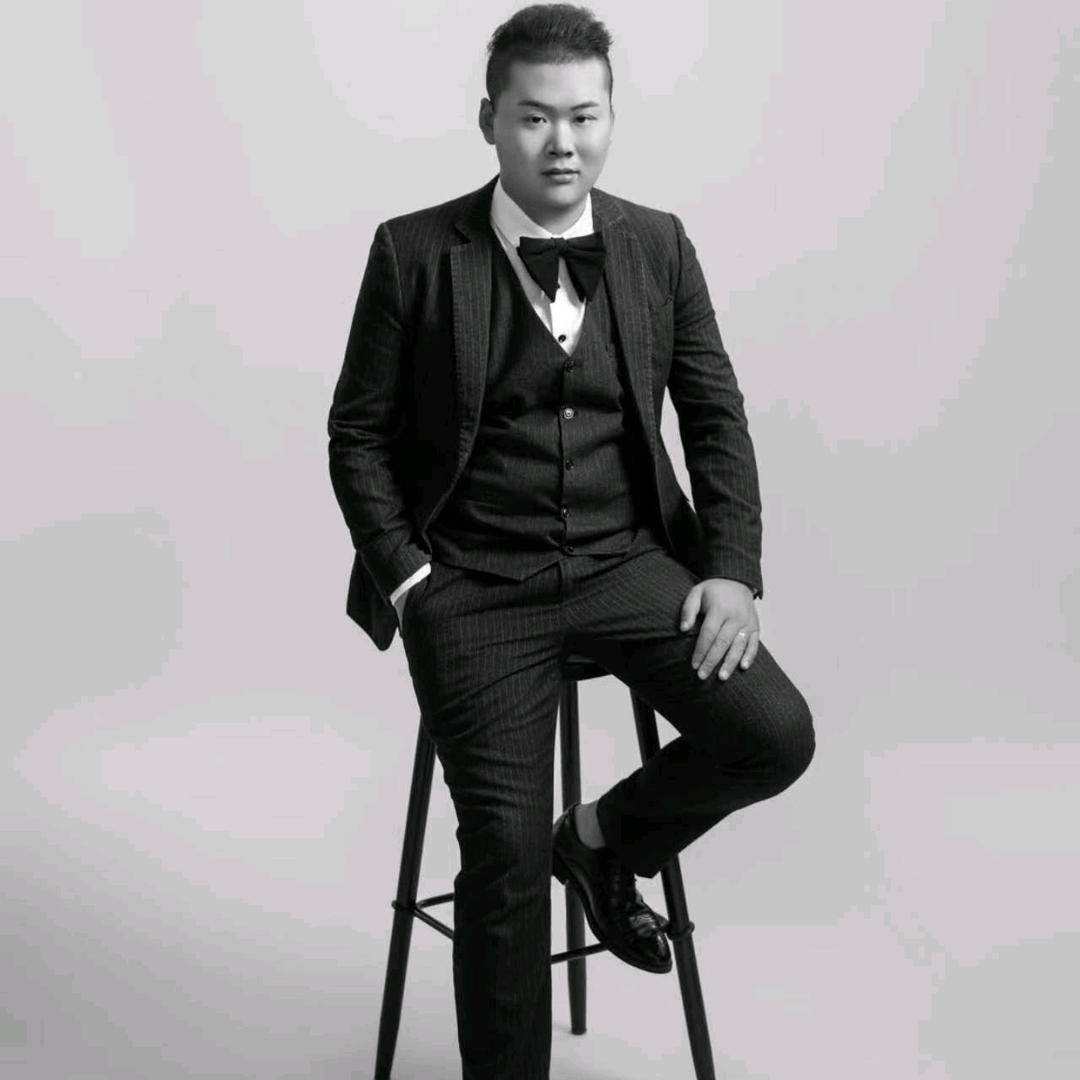 龍龘龘