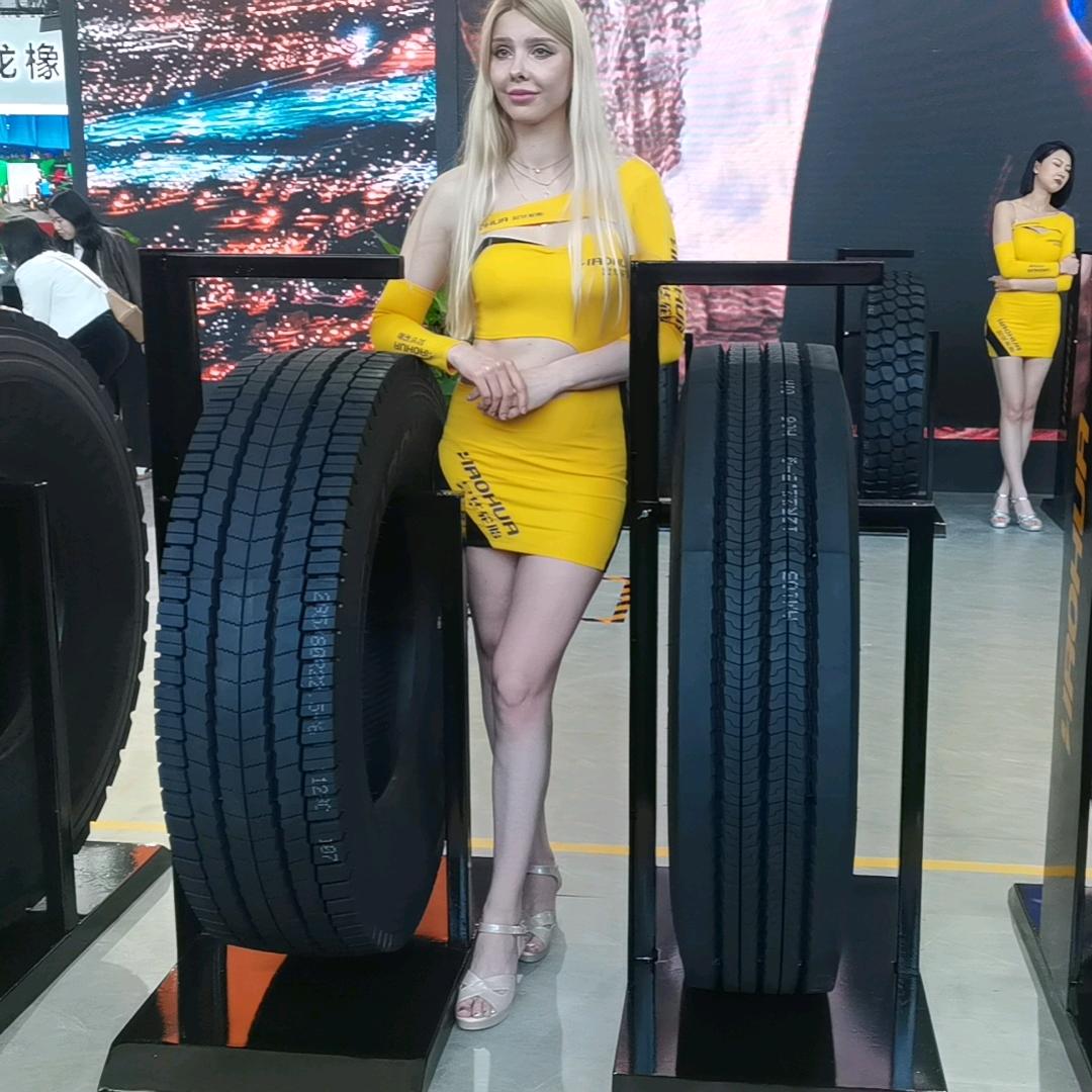 卡车，货车，汽车配件轮胎