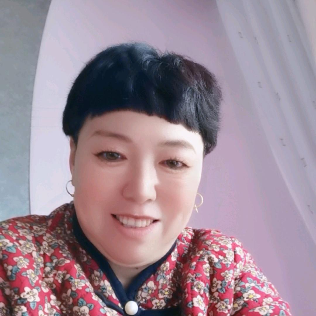 小伟姐
