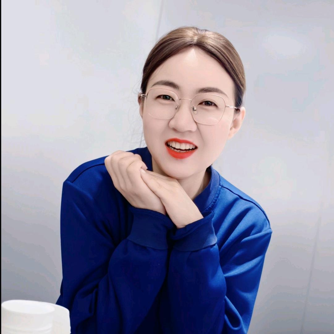 大碗（美女）