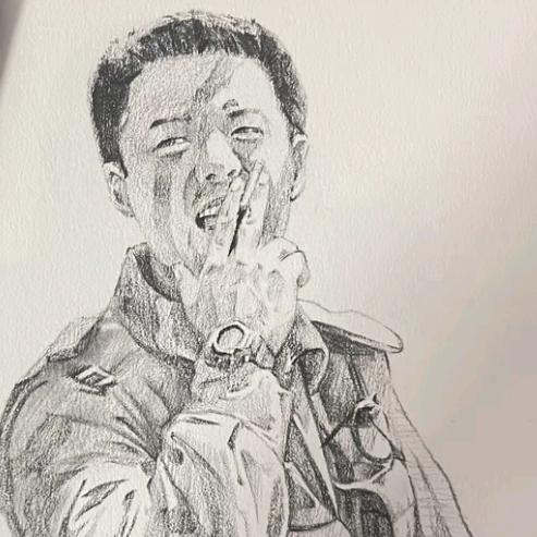 佑哥爱喝奶