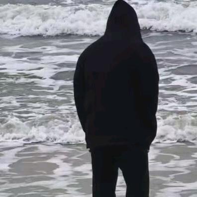 霍