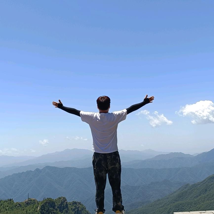 空山梦