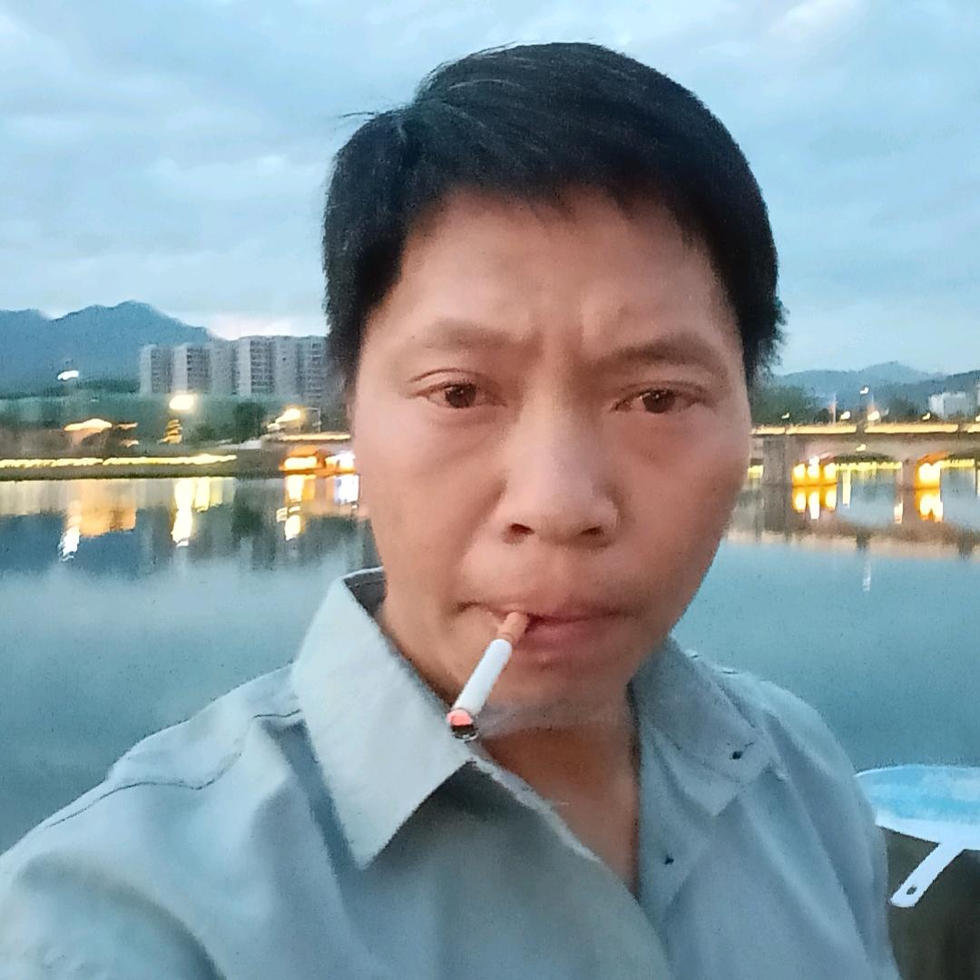 贵州小哥