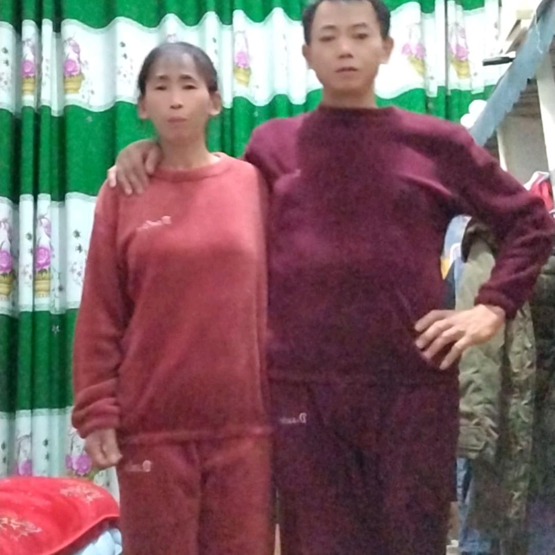 乐乐🎤（罗）生活号