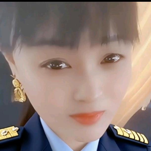 㜂孞