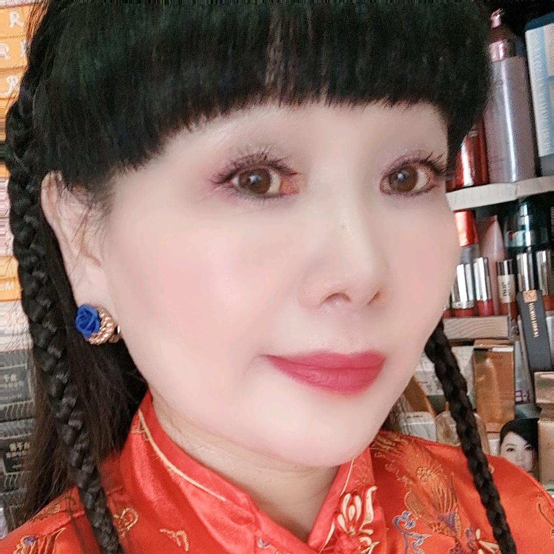 小红