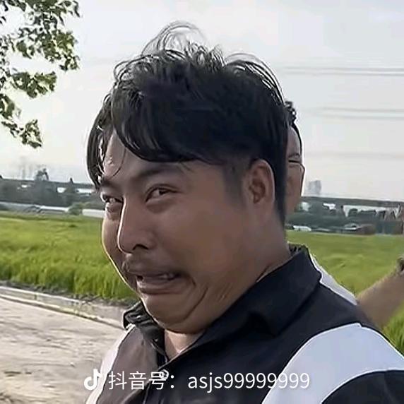 佩琪的狗男友(˵¯͒〰¯͒˵)