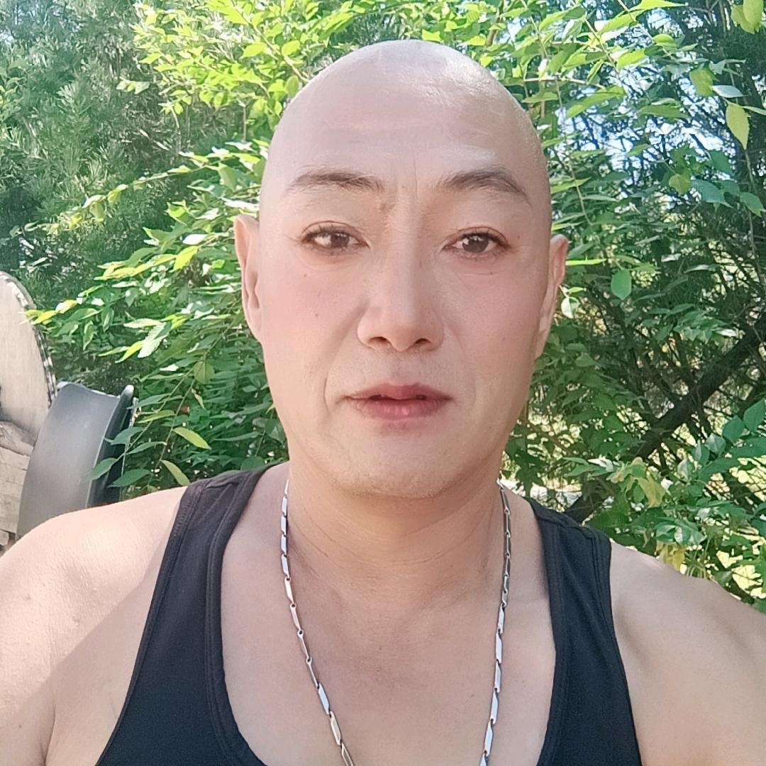 木子四。
