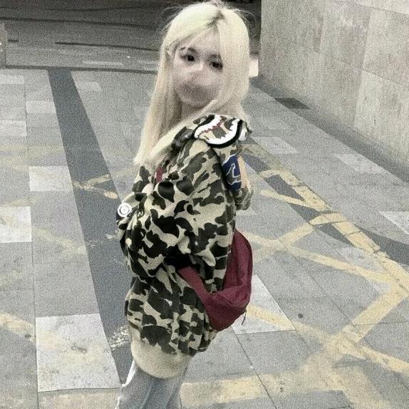 -楠妹妹