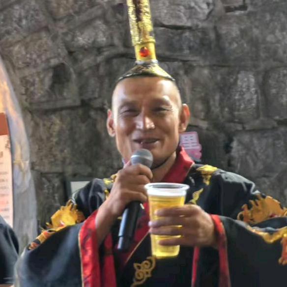 卫东：子房醉仙洞烧烤城
