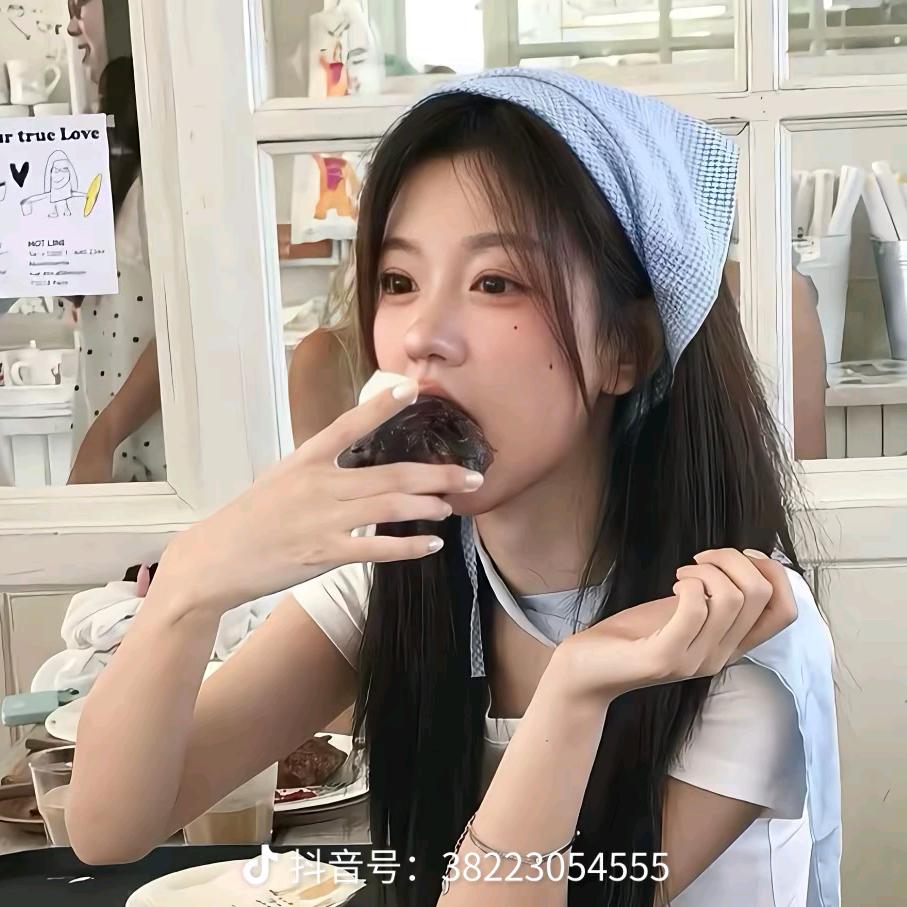 七安: 🚬ಇ᭄揽月敬风尘࿐