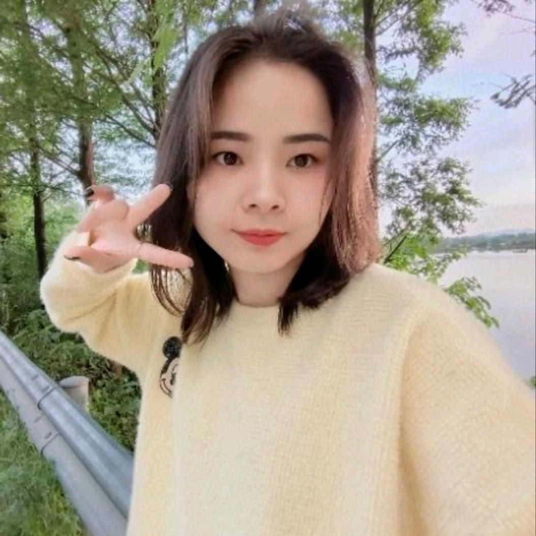 一见如故的葛宝怡头像