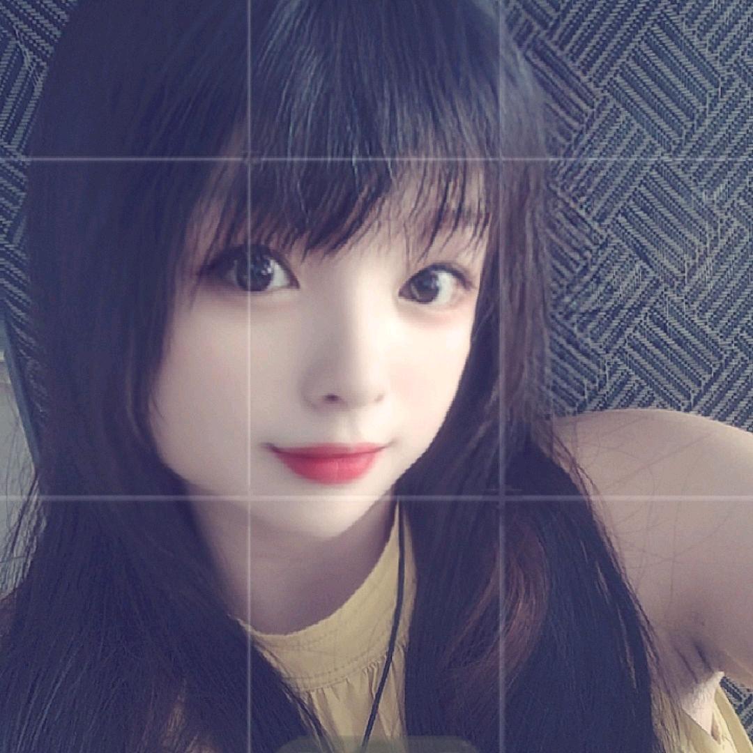 卖童装的小姐姐