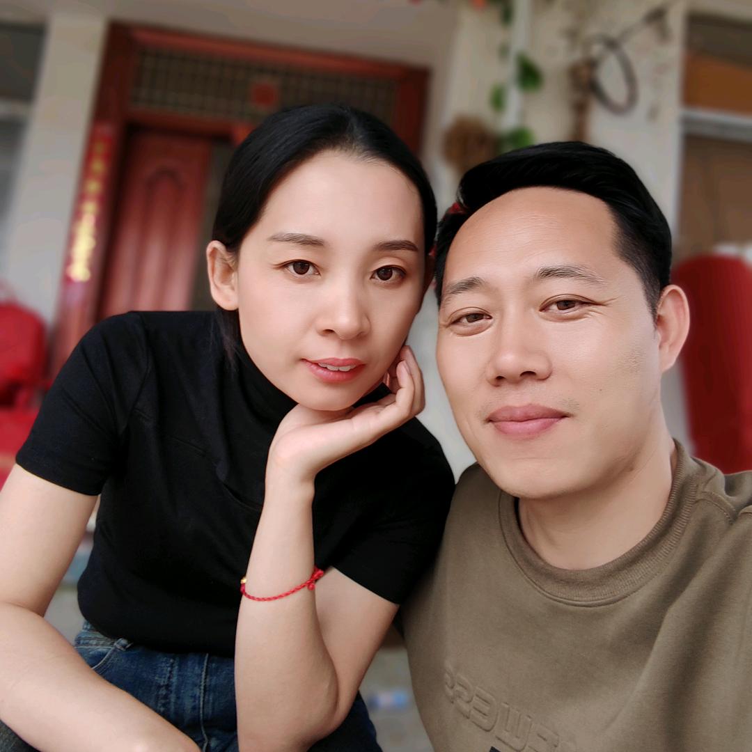 玲玲（阿战嫂子）