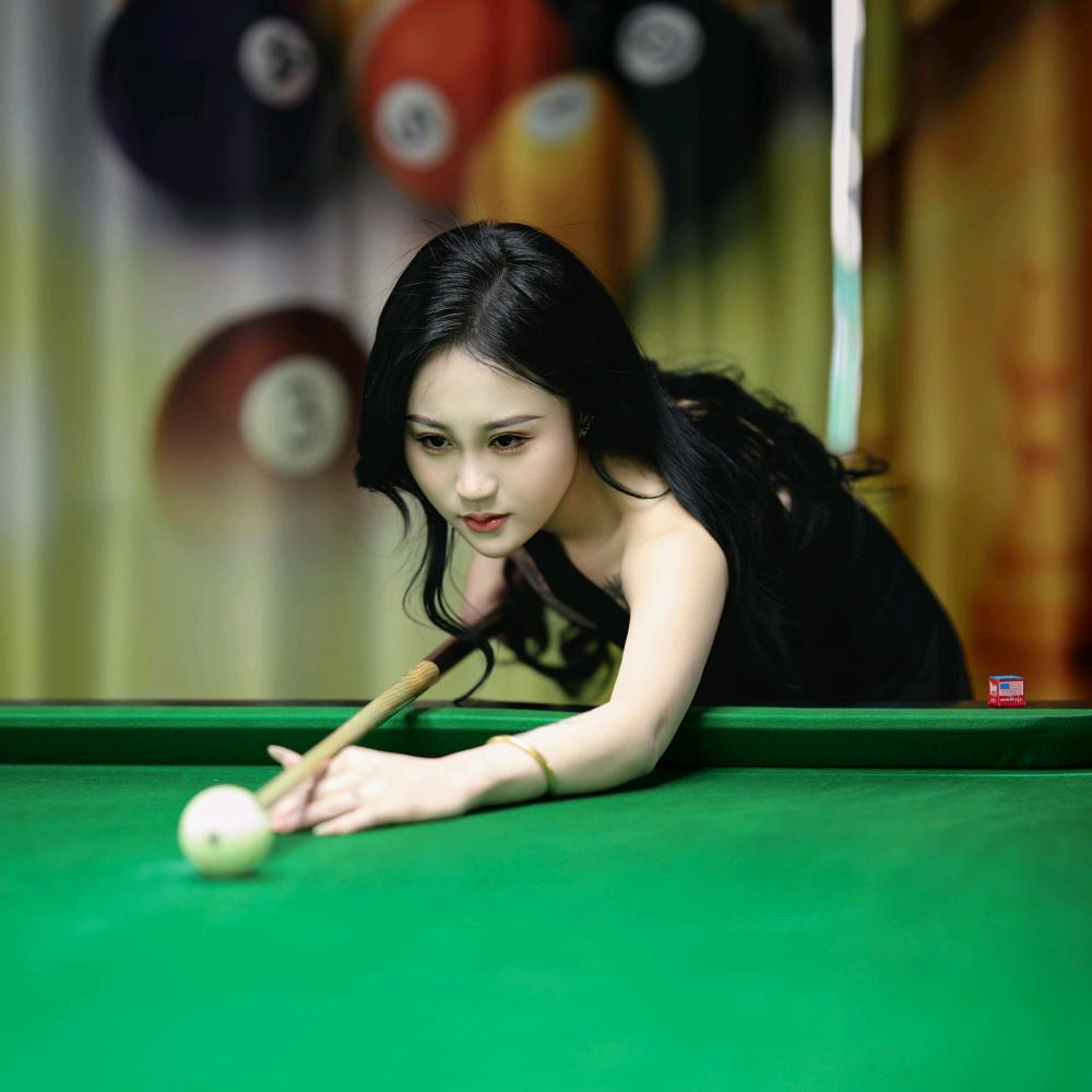 晓宇不会打台球🎱
