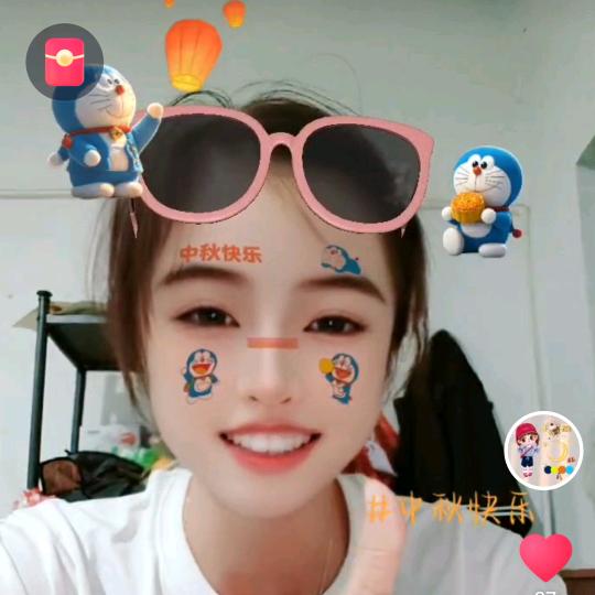 德州卖油条小姐姐