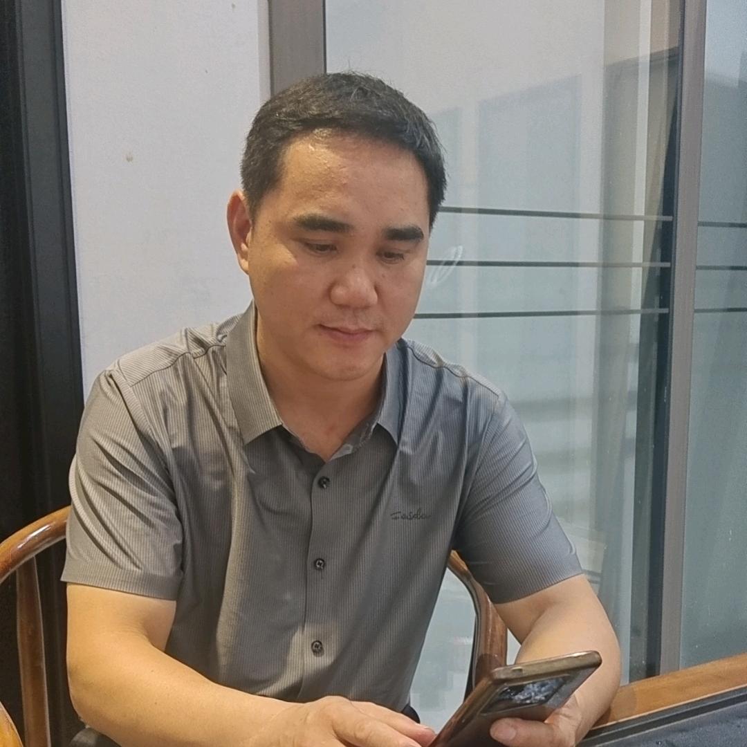 盼盼安全门.梁平店,老罗