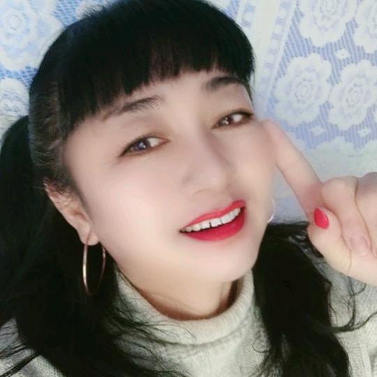 洁雅，♥爱唱歌