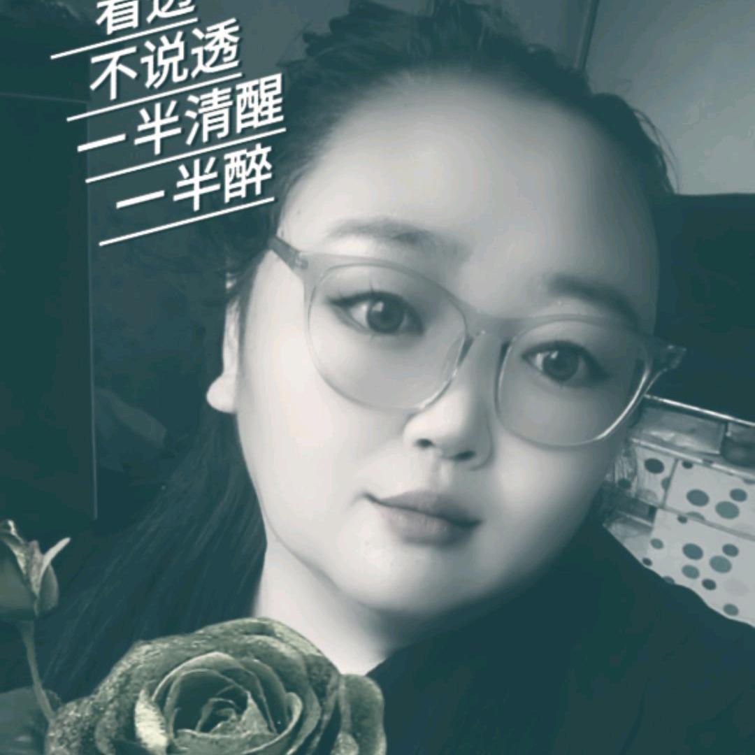 肉嘟嘟的胖静静