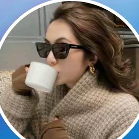 九儿精品高端女装工厂店