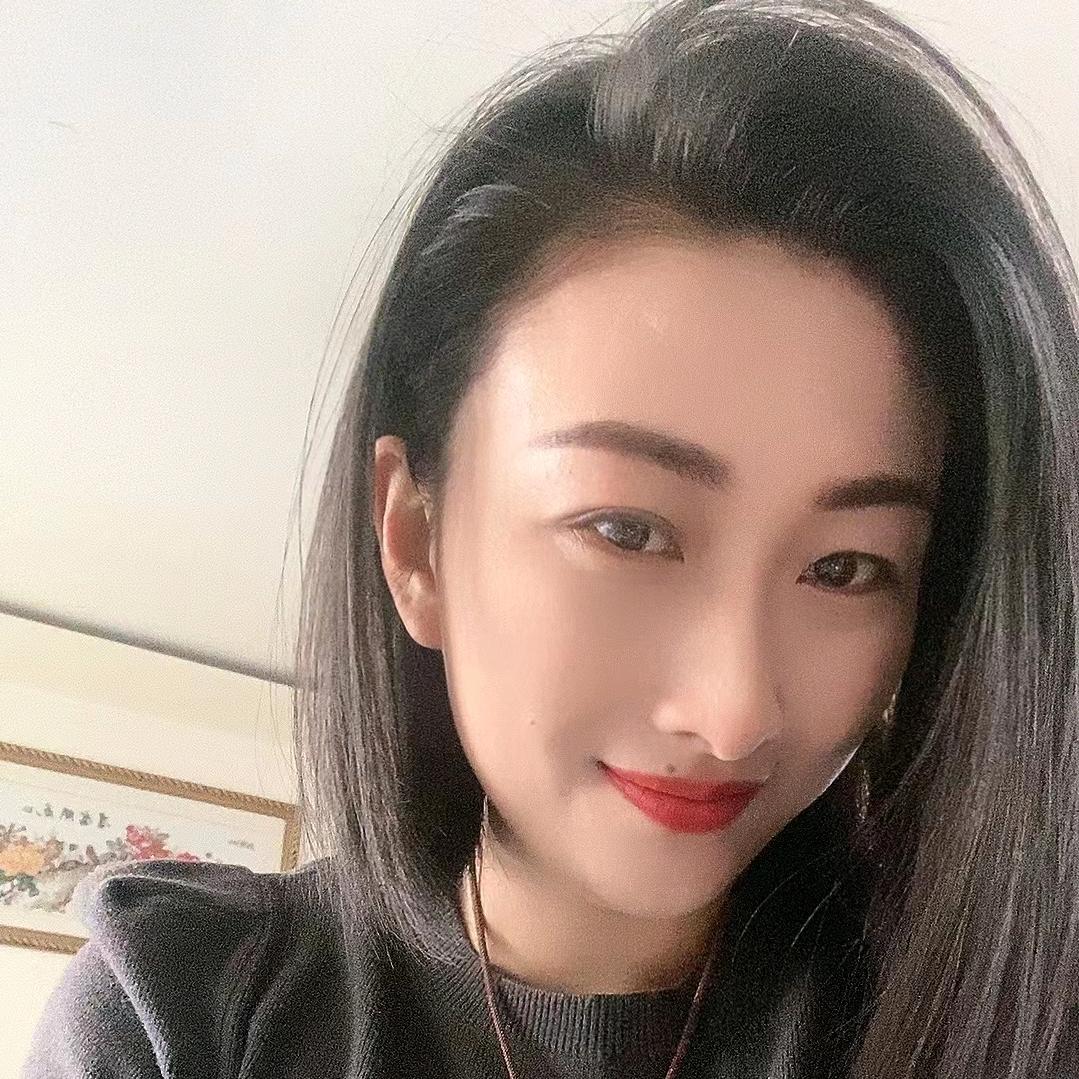 赵玲
