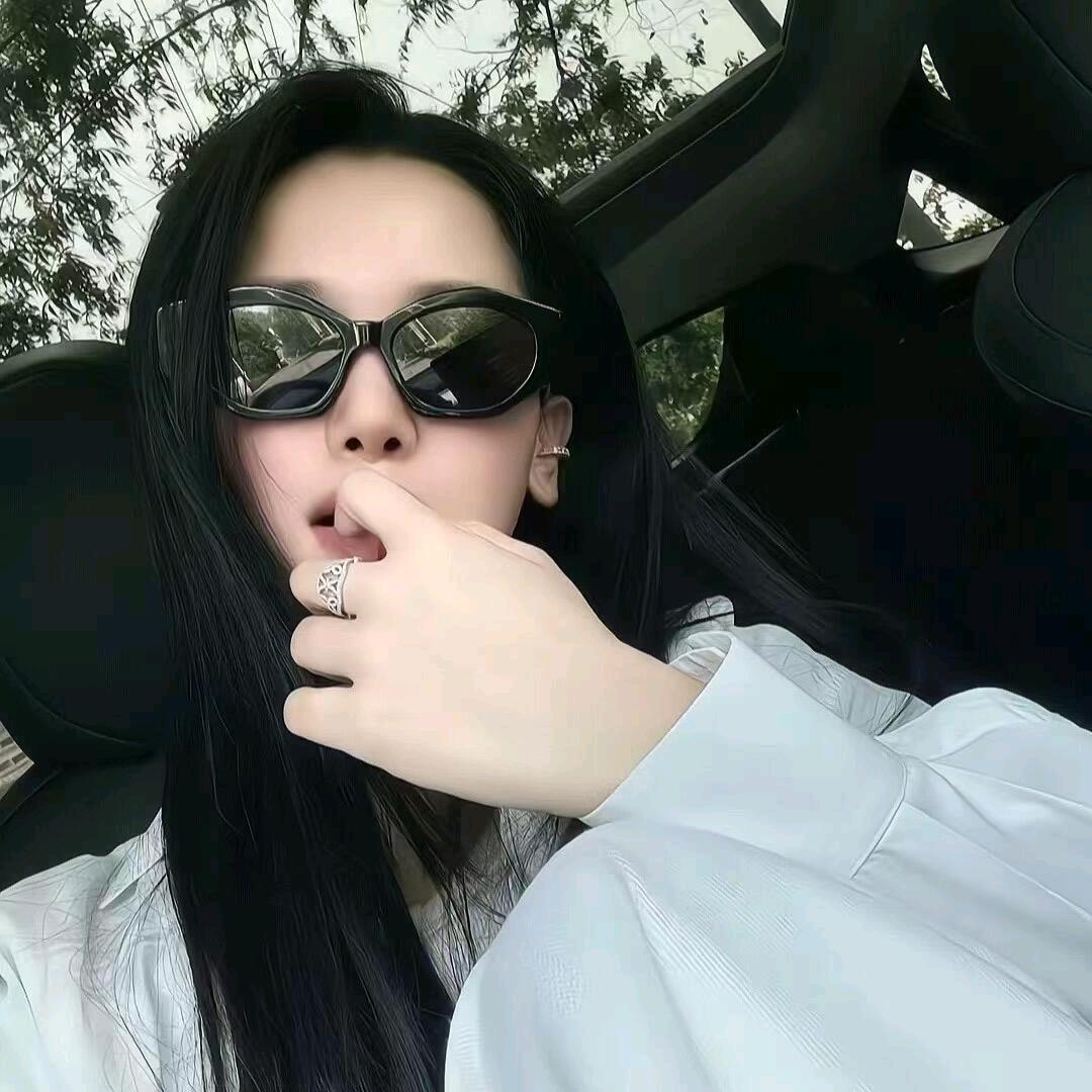 大麦爆爆穿搭吖