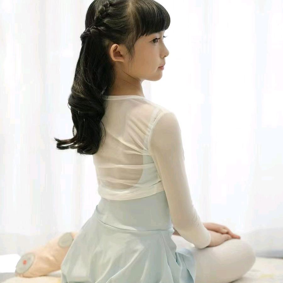农村小妮子