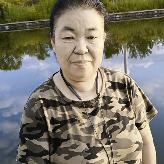 龙儿🐉纪录片，日常聊天主播
