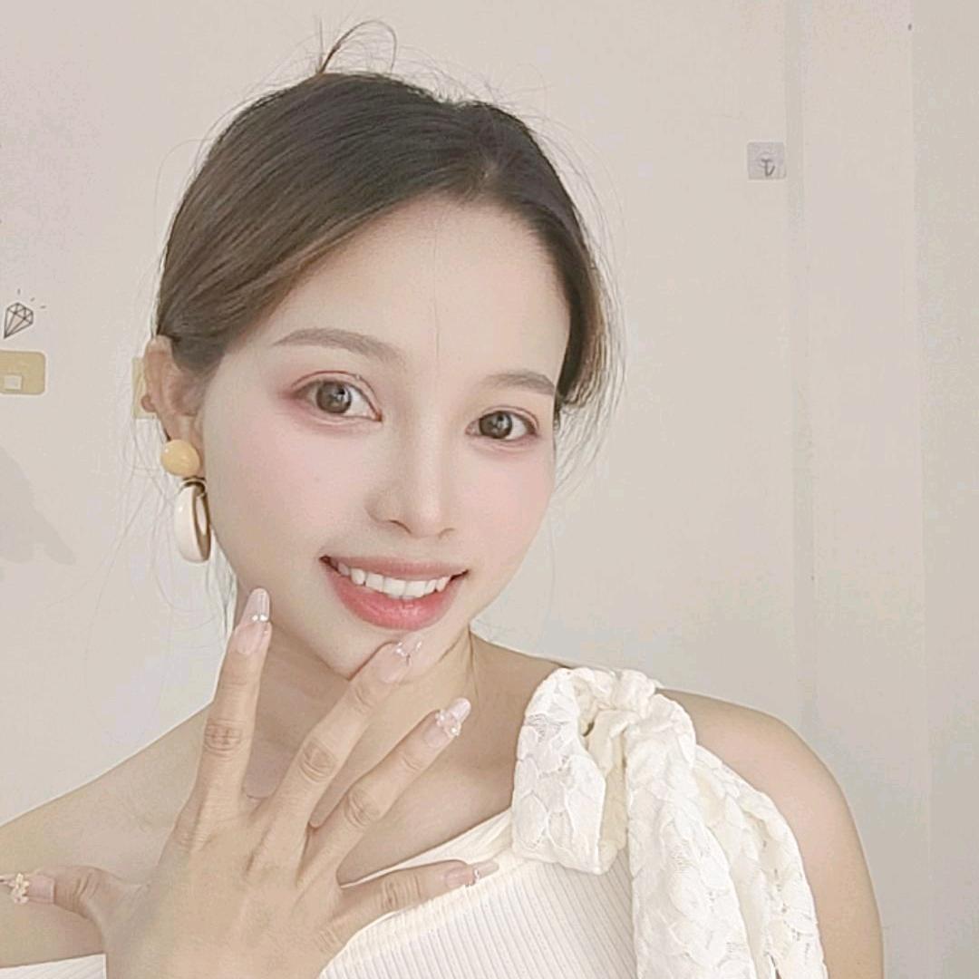 小小😘女人