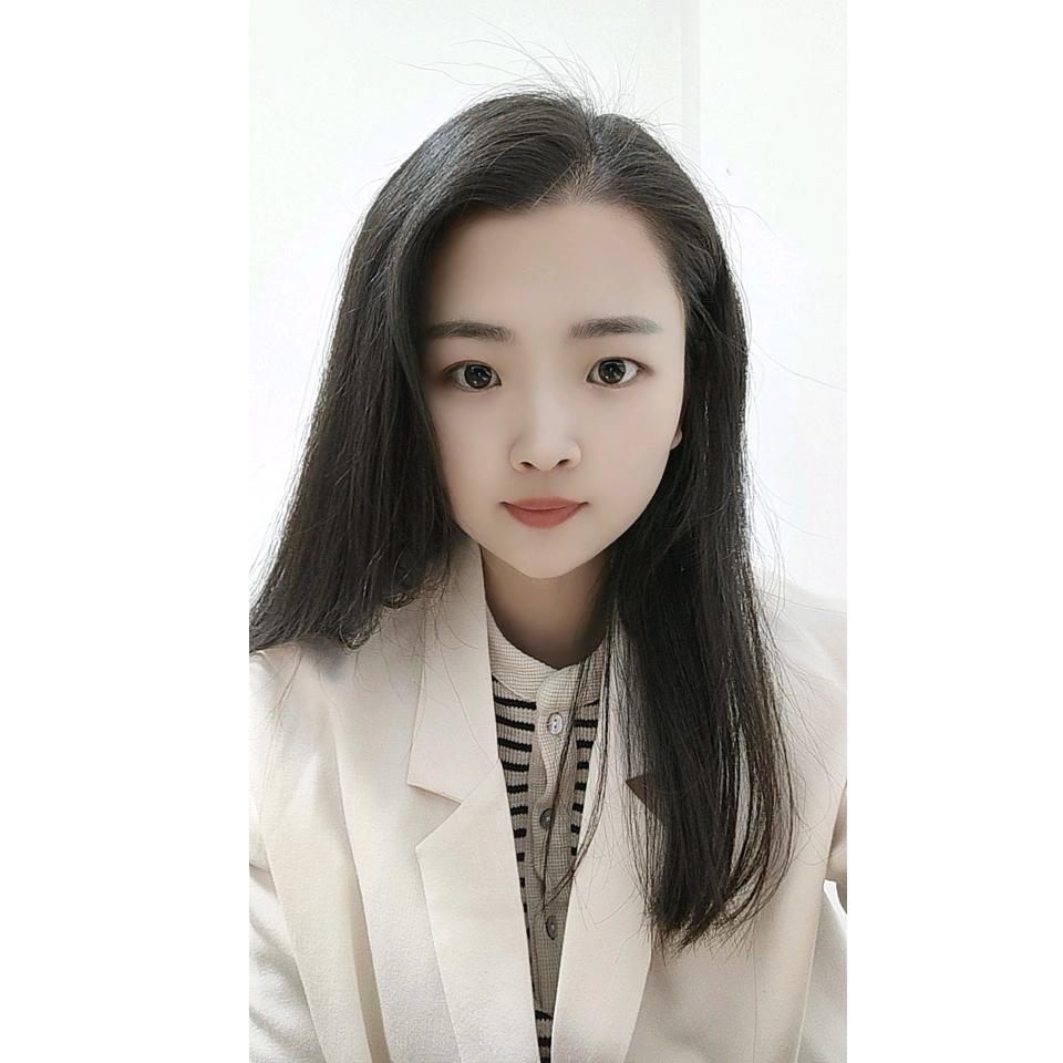 周☞婷