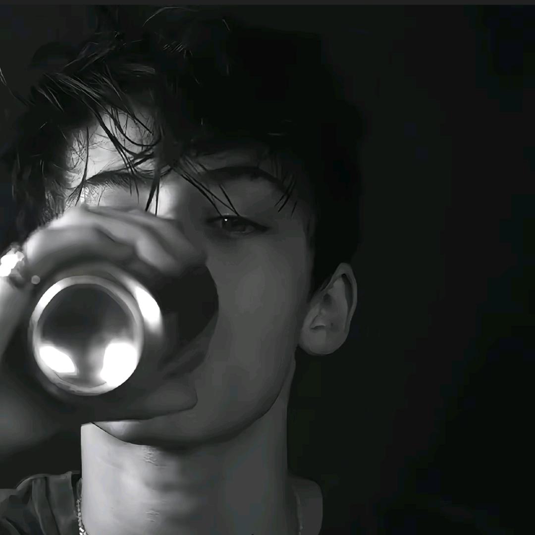 以前是以前😄现在更变态🌚