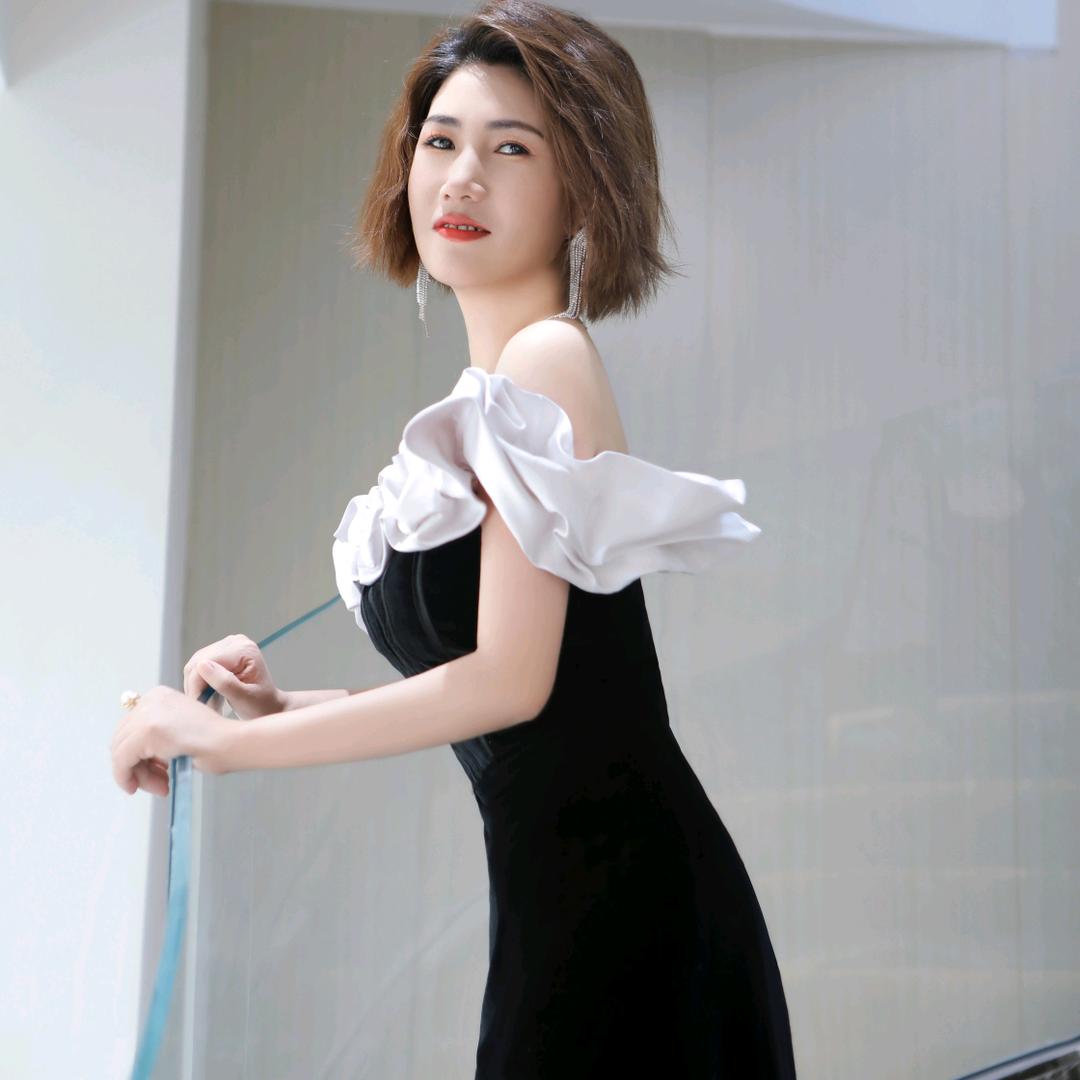 布洛米。🖤