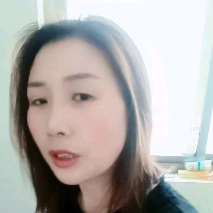 黑色玫瑰彭姐