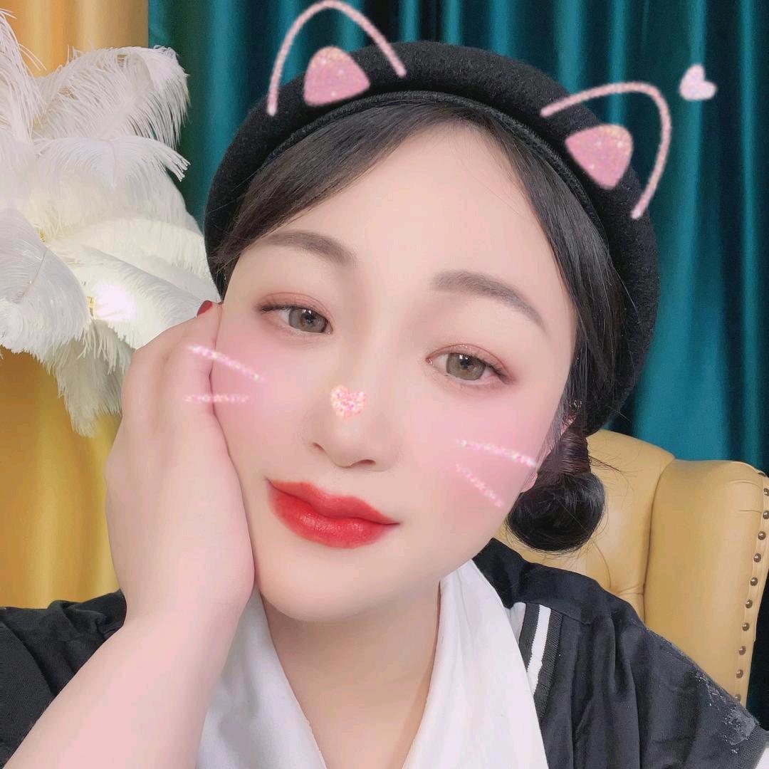 亚莉👨👩👧👧