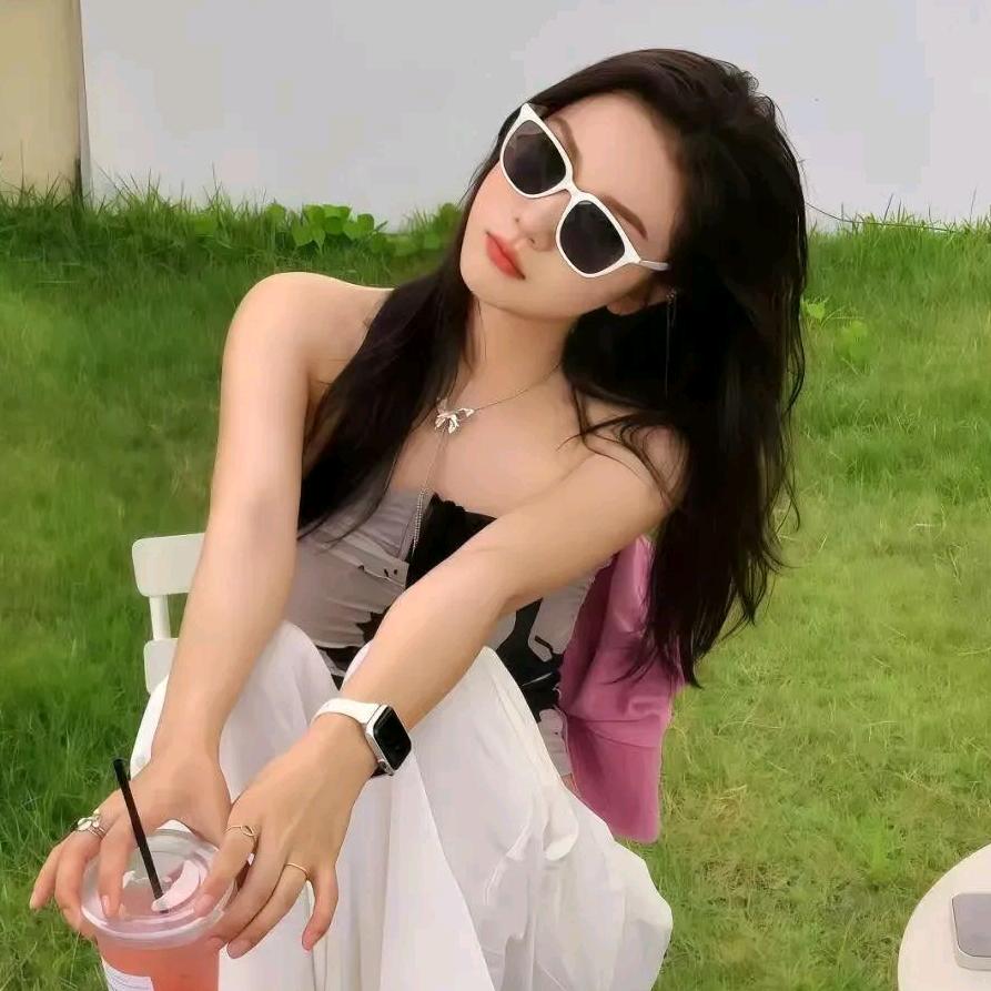 大牌女装精致搭配