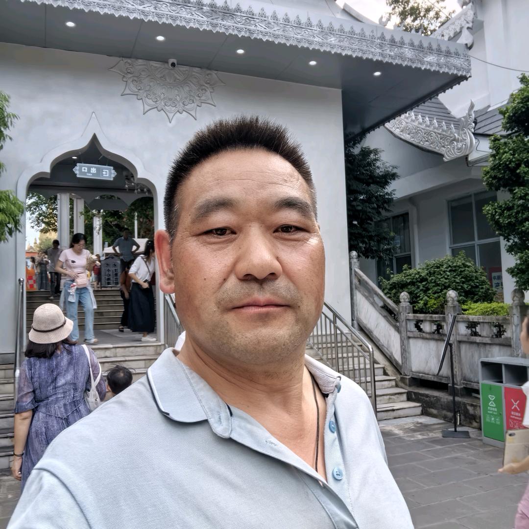 爱过就不要说抱歉