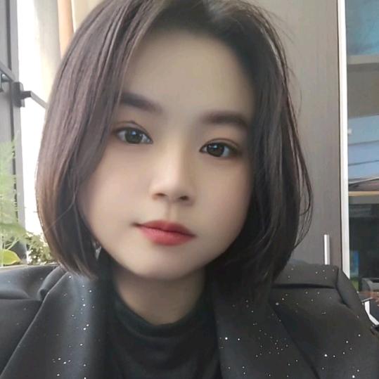^o^心田上的百合
