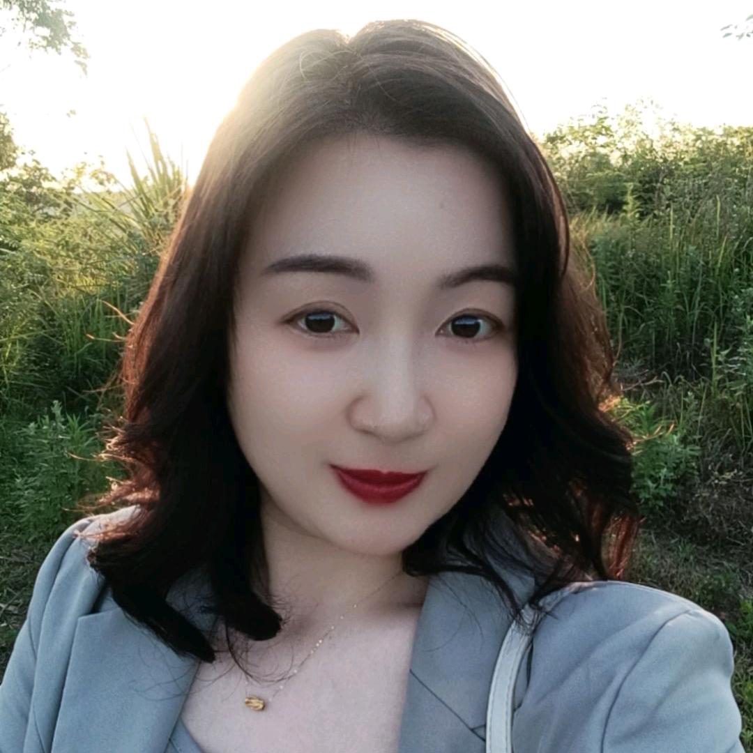 彭小群