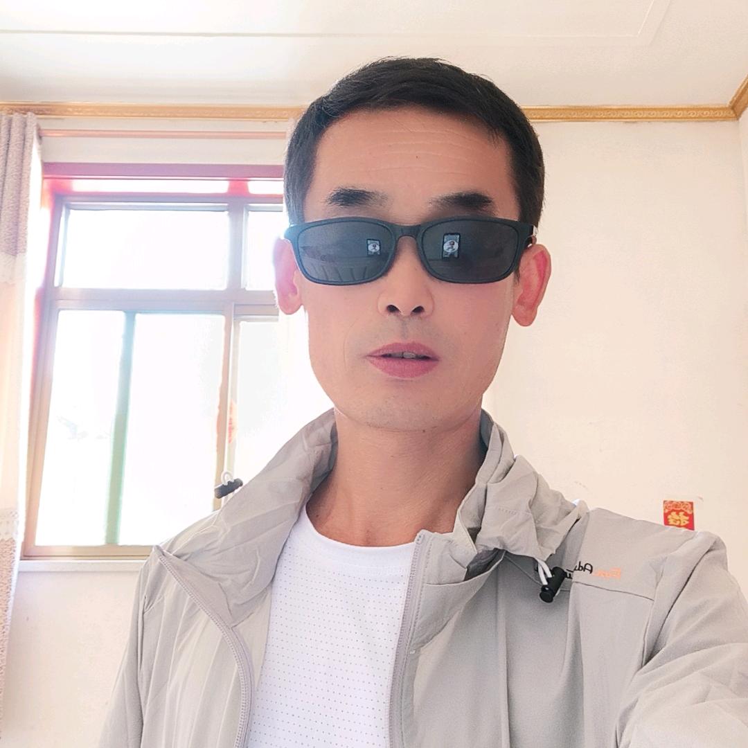 小刘